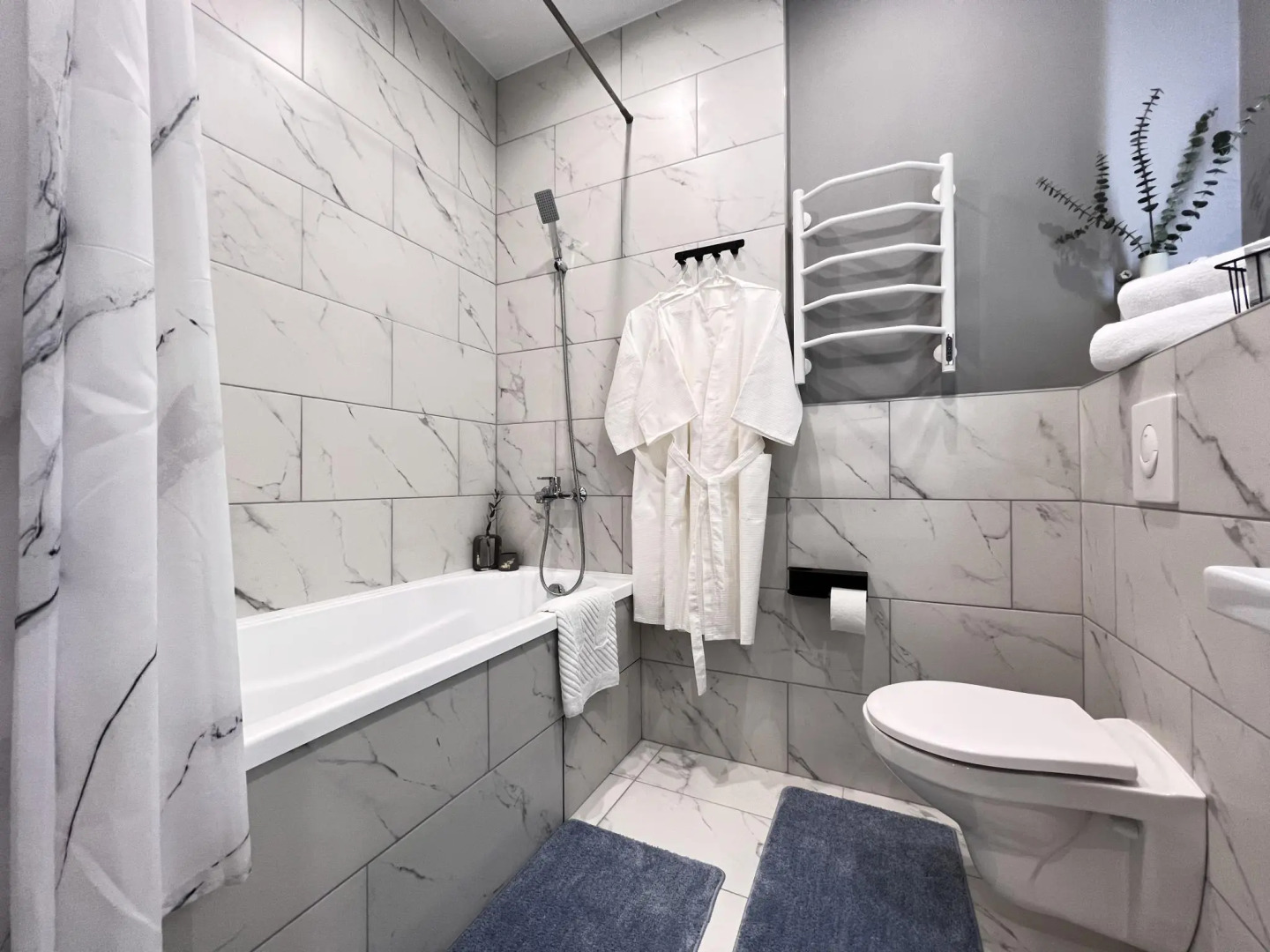 Сутки как дома на улице Николая Островского 195/1