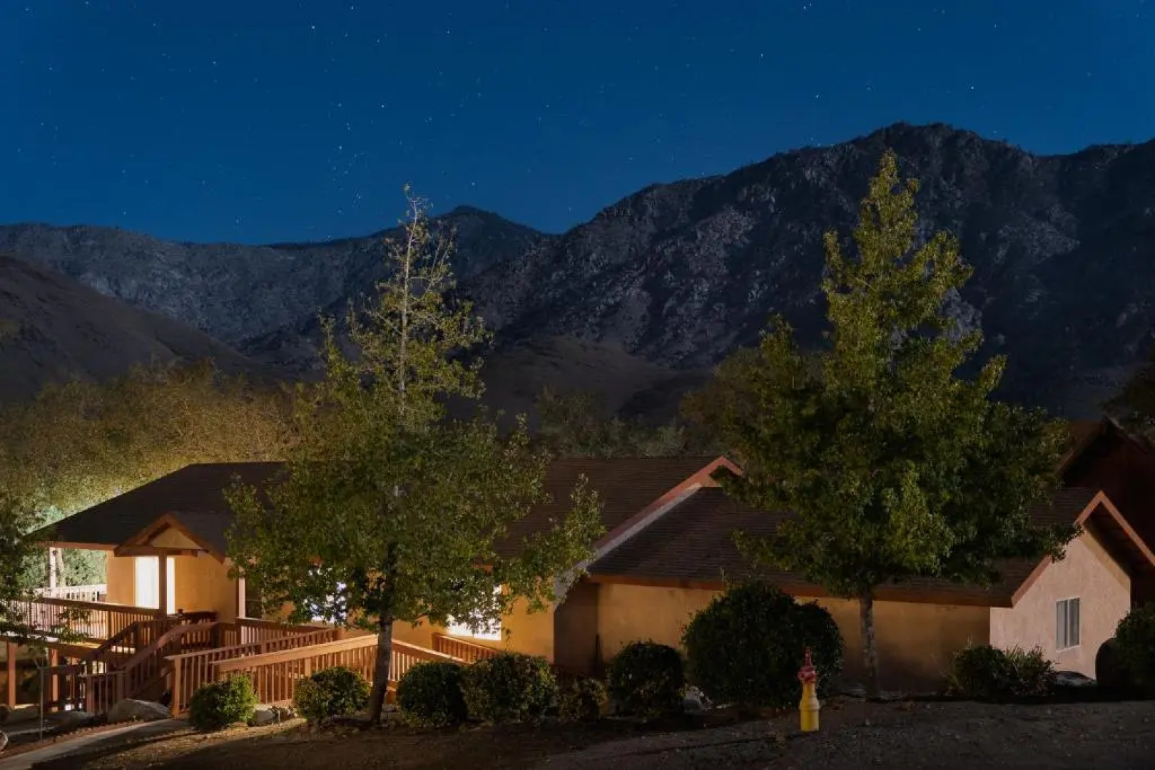 Cozy Family House + Full Game Room