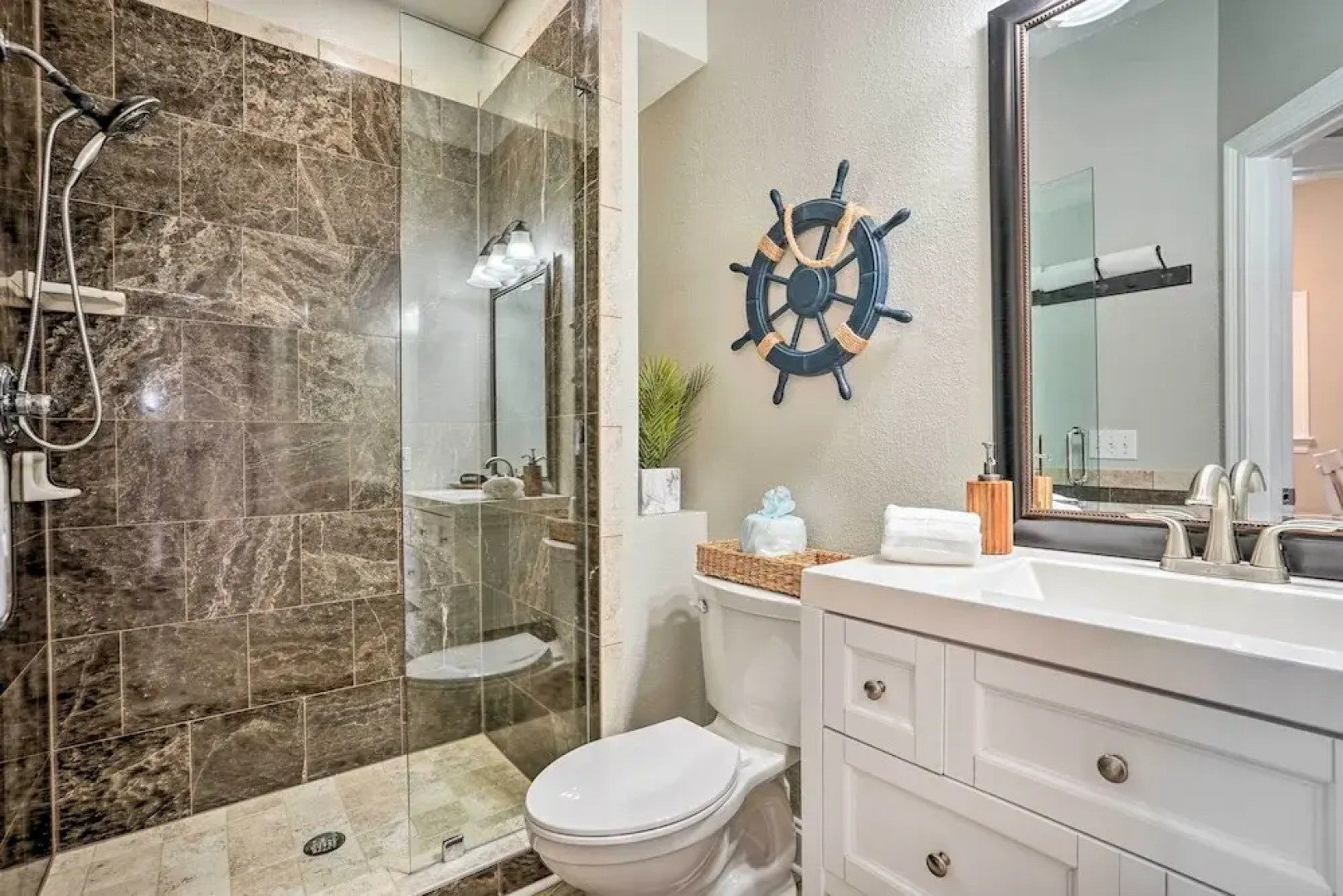 Amazing PCB Villa: Private Pool & Lounge Space