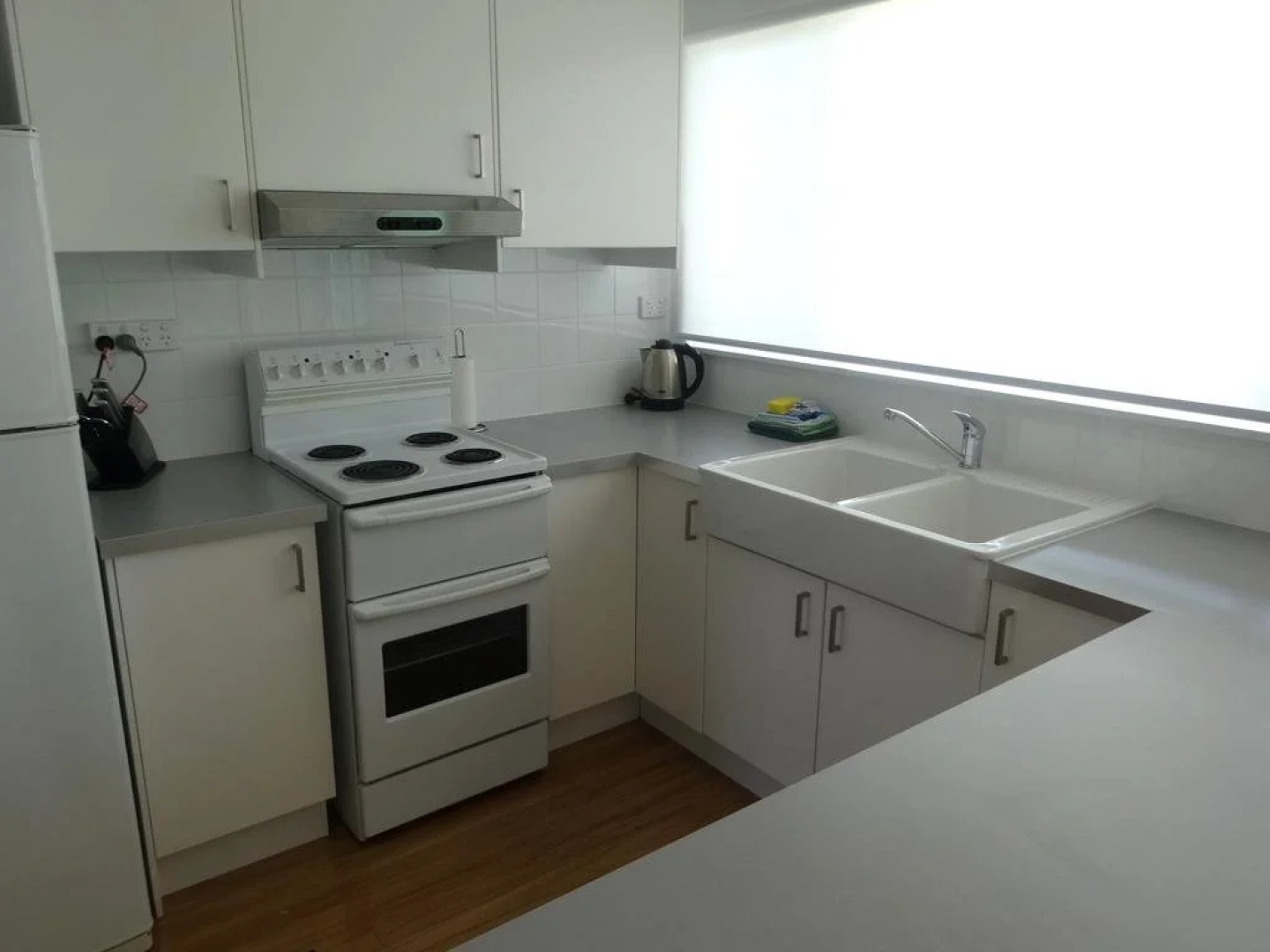 Lakefront Simplicity