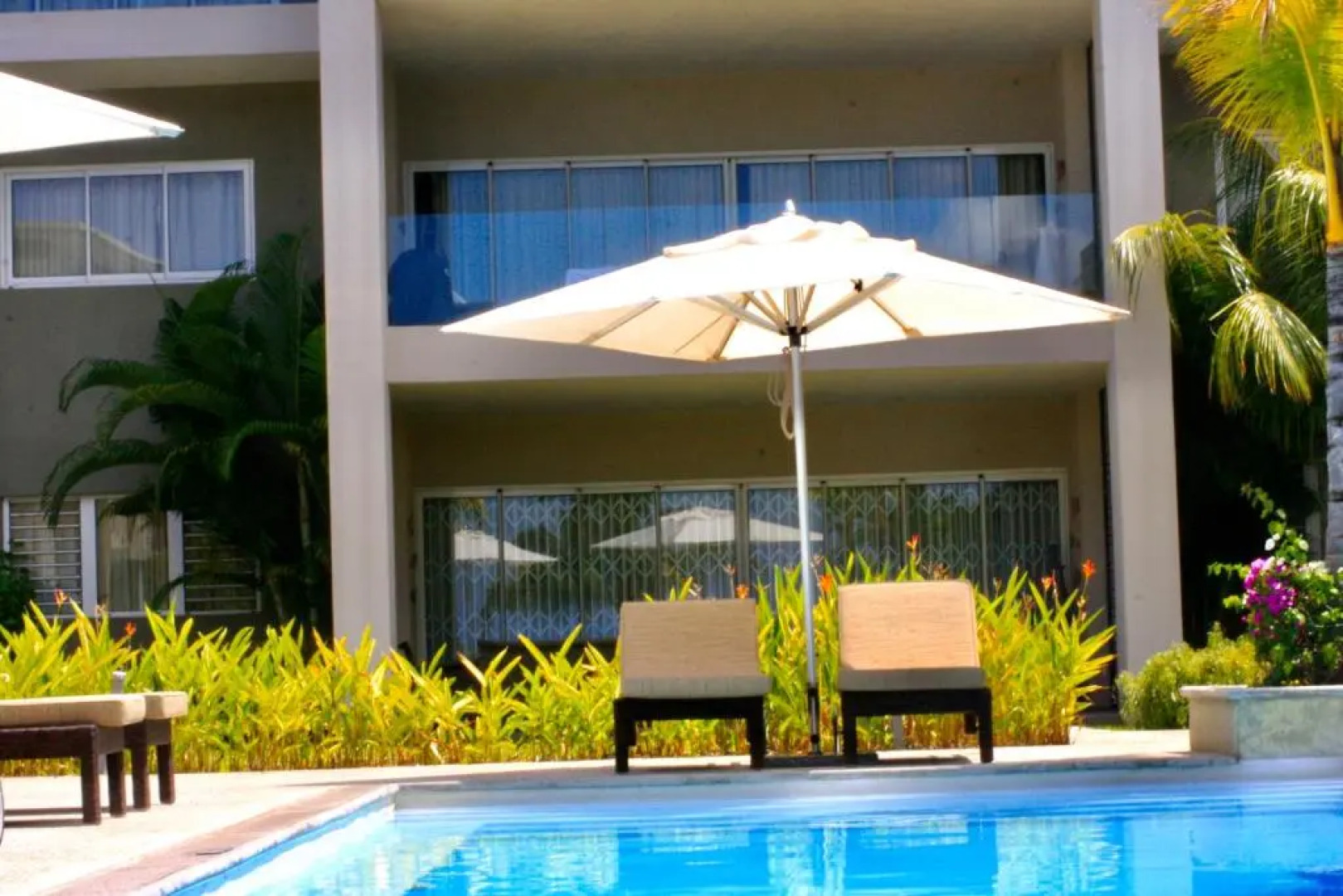 L'Escale 3 bedrooms Sea View and Beachfront Suite by Dream Escapes