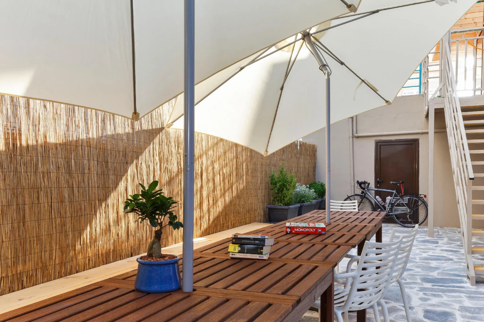 STAY Rhodes HoStel & Bar