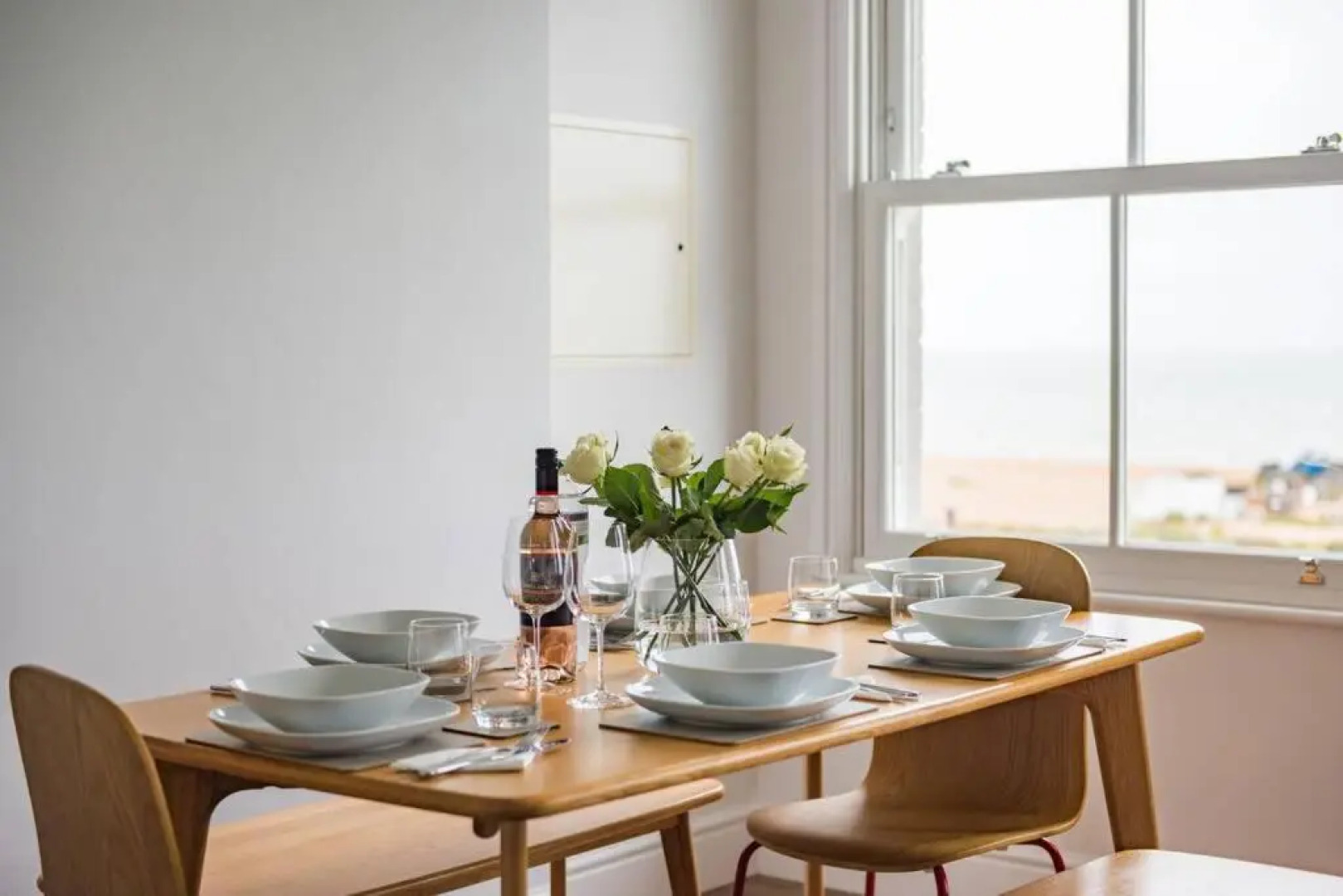 Stunning large sea view apartment - The Lookout