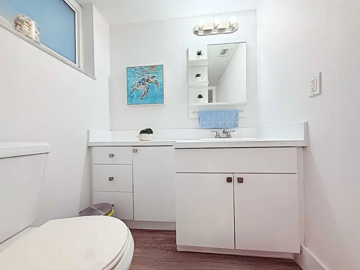 Top Location Waterfront Balcony Dream