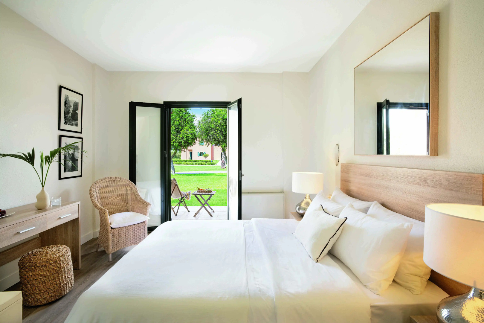 Апарт-отель Grecotel Luxme Costa Botanica