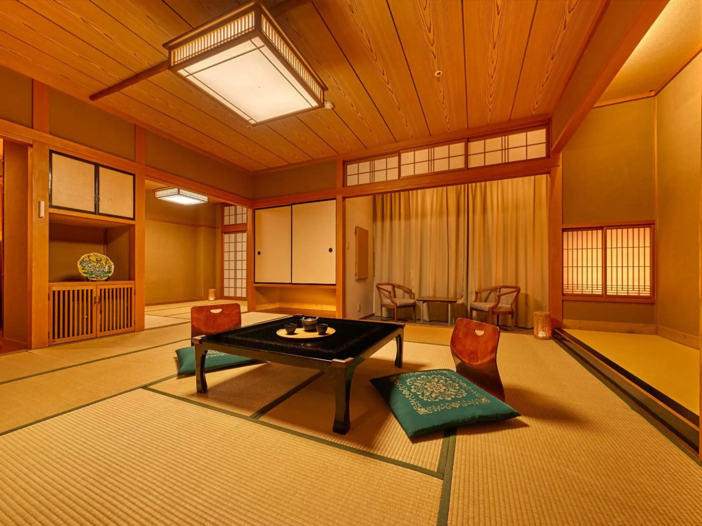 Ooedo Onsen Monogatari Awazu Grand Hotel