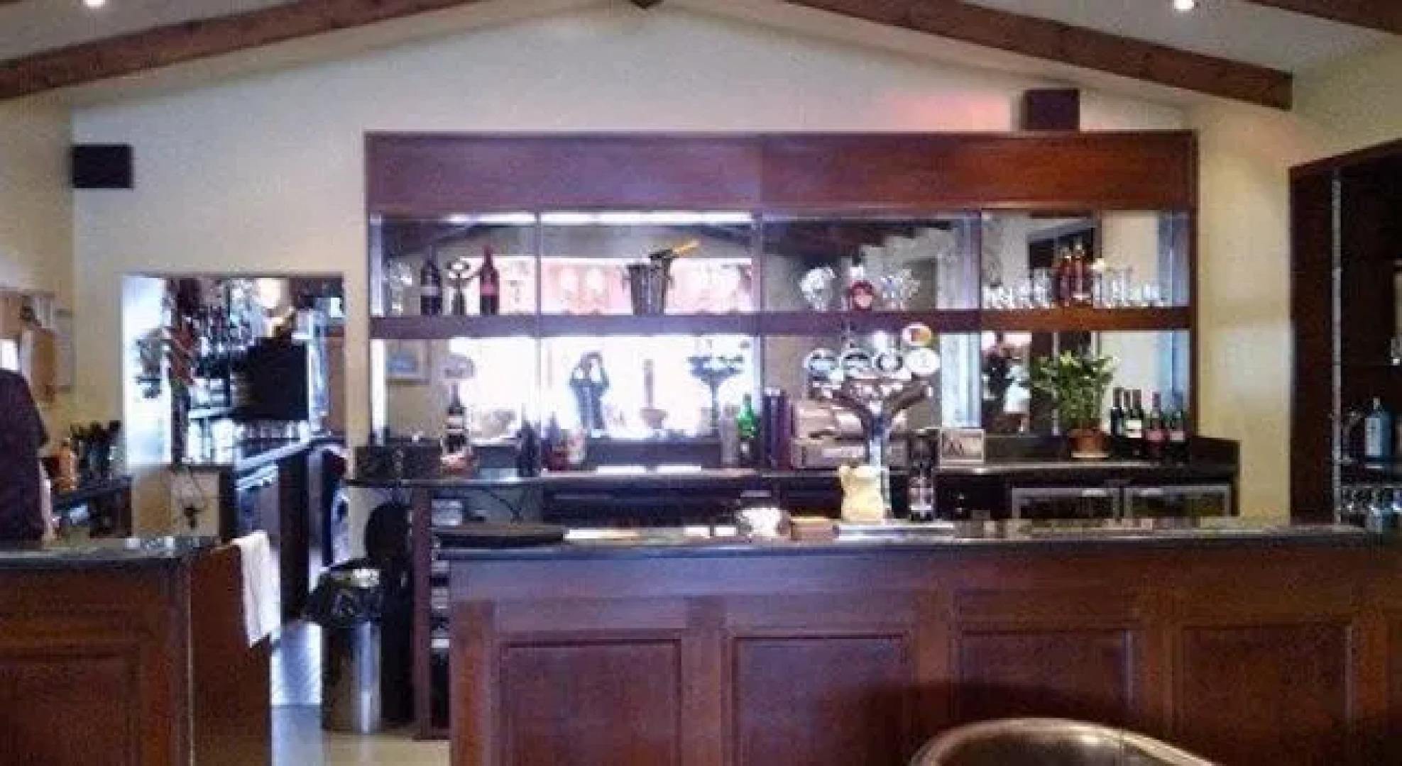 The Lochnell Arms Hotel