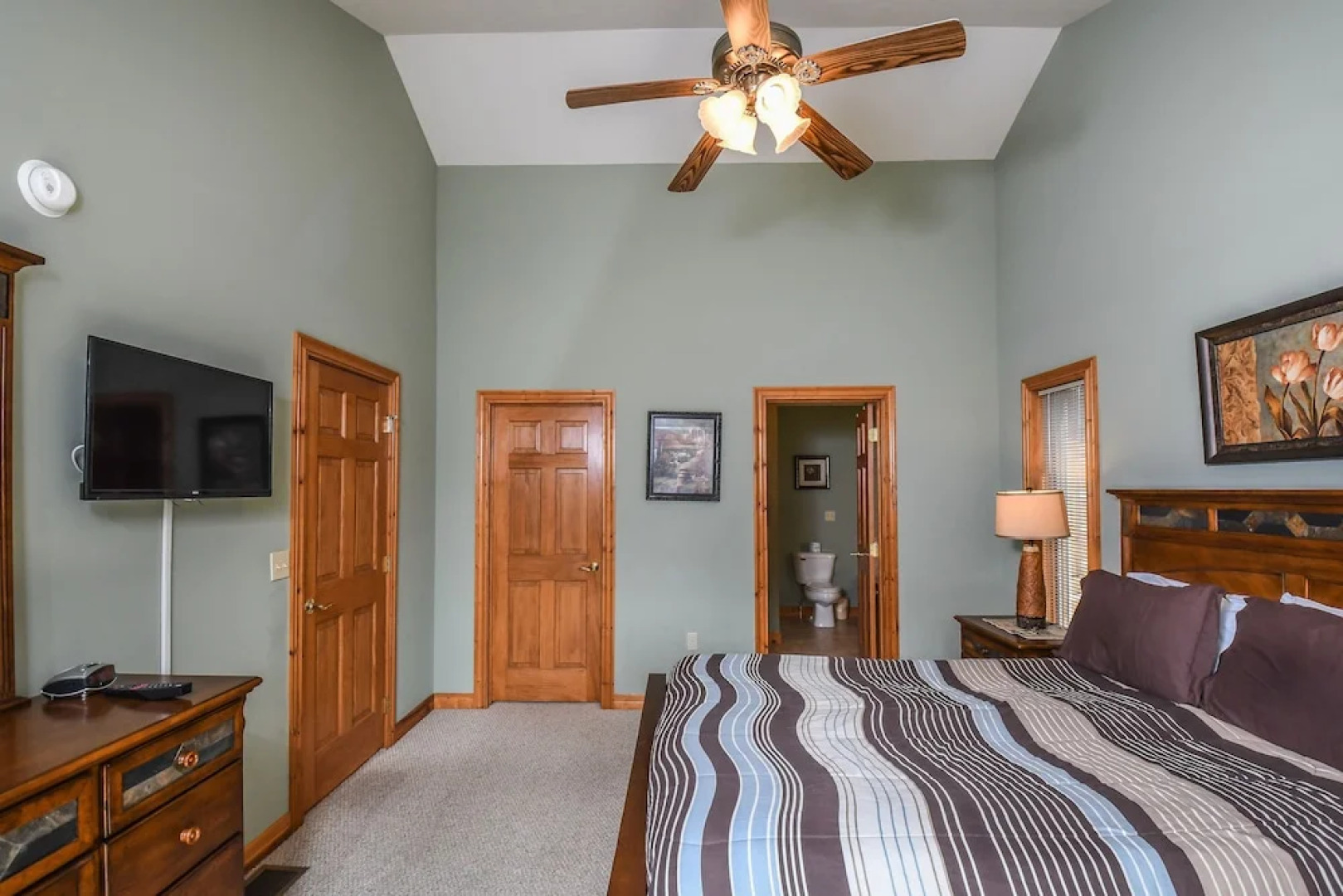 Mountain Top Lodge 4 Bedroom House