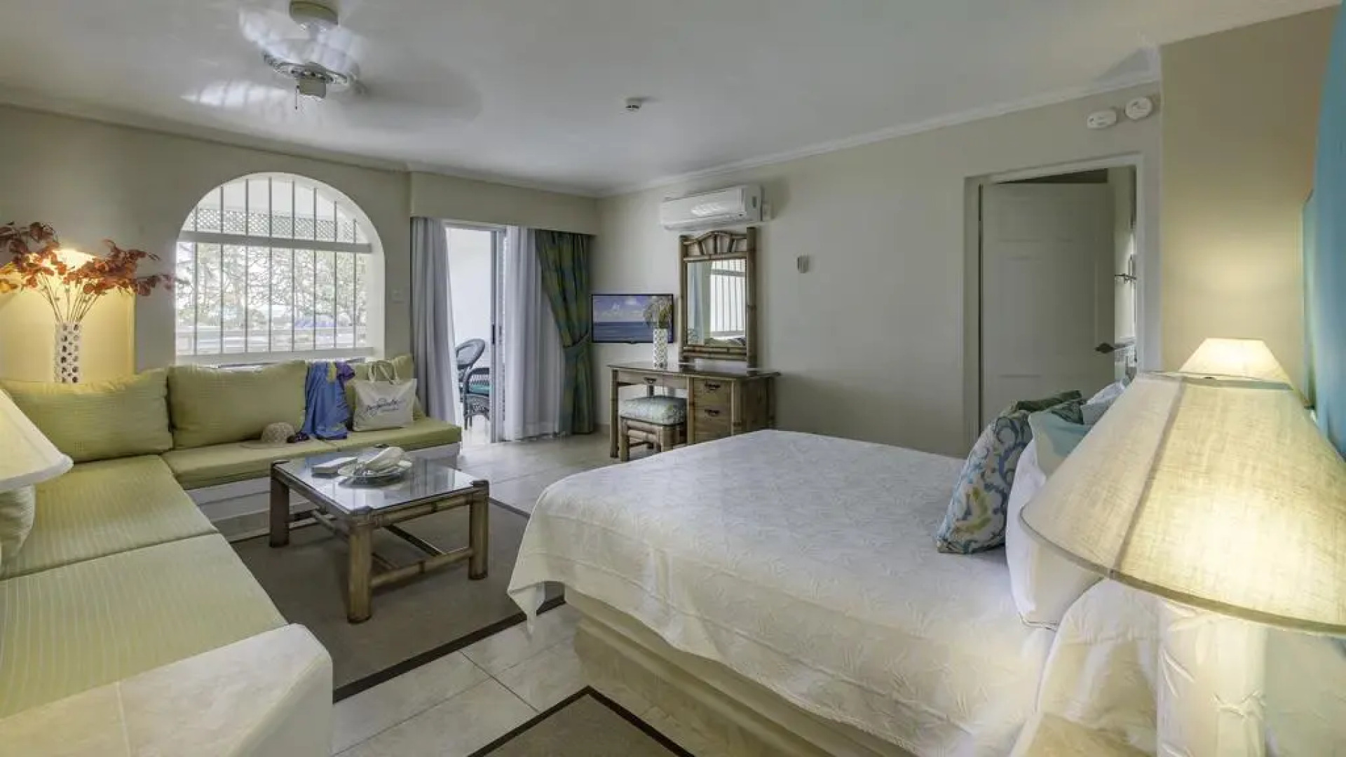 Sand Acres At Bougainvillea