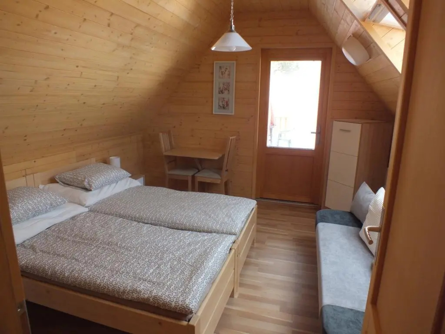 Chaty pod Sokolím Hřbetem