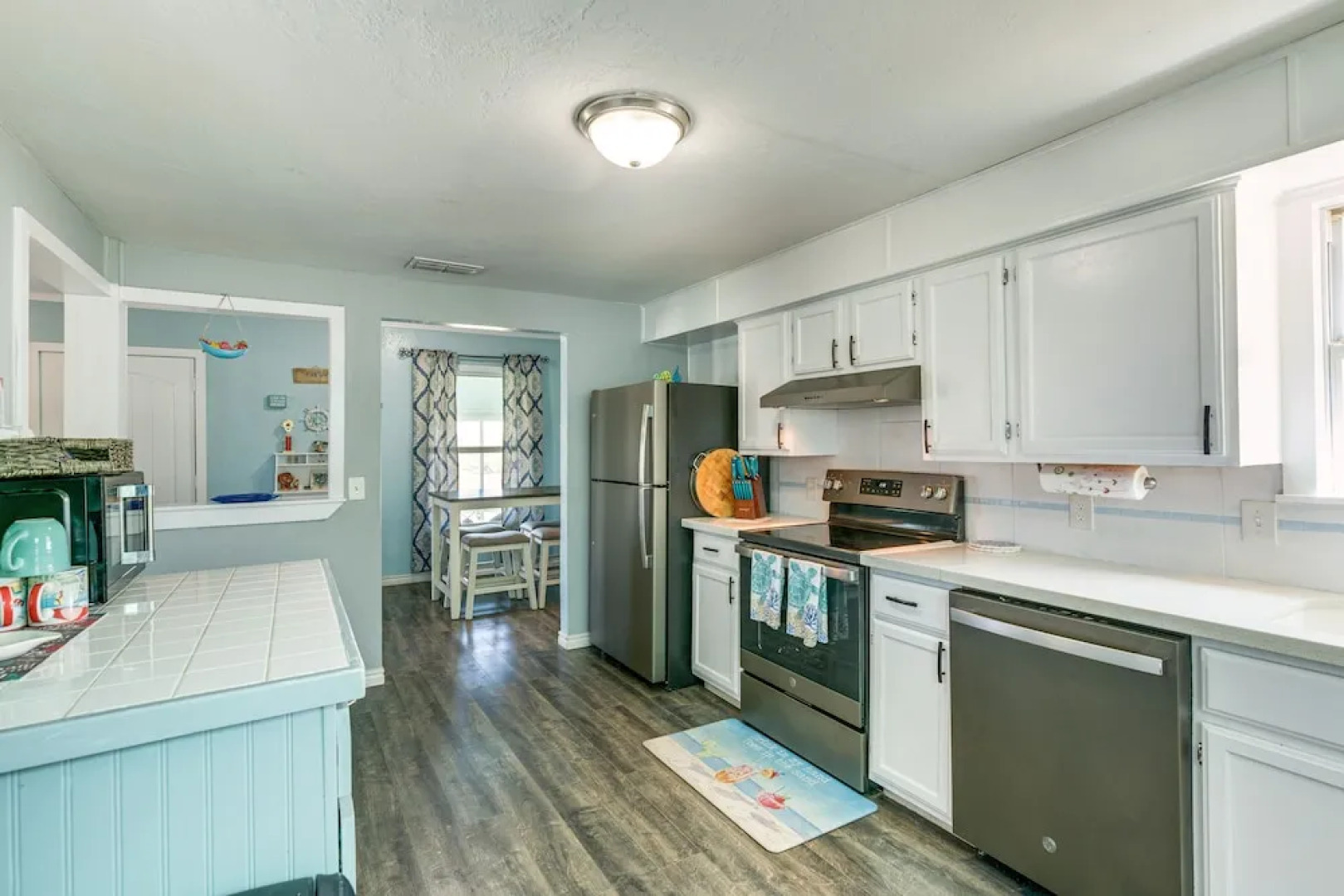 2 Mi to Redfish Bay: Aransas Pass Home w/ Fire Pit