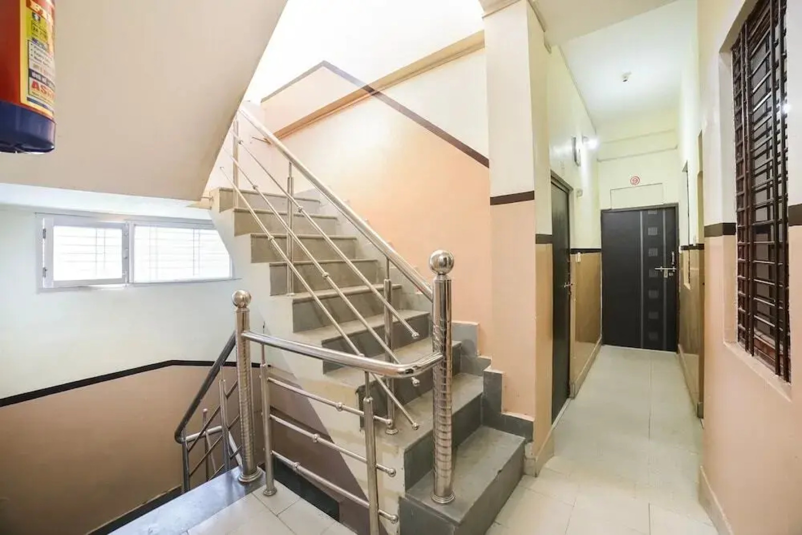 Bharat Lodge  by OYO Rooms