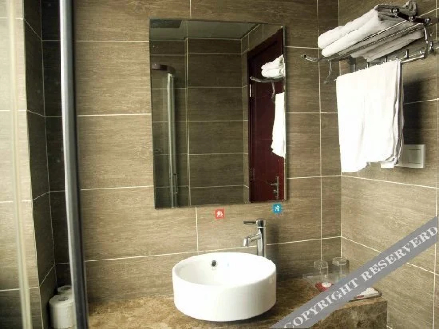 Mr. Zheng's Jingyang Hotel (Huanggang Wanda Plaza Branch)