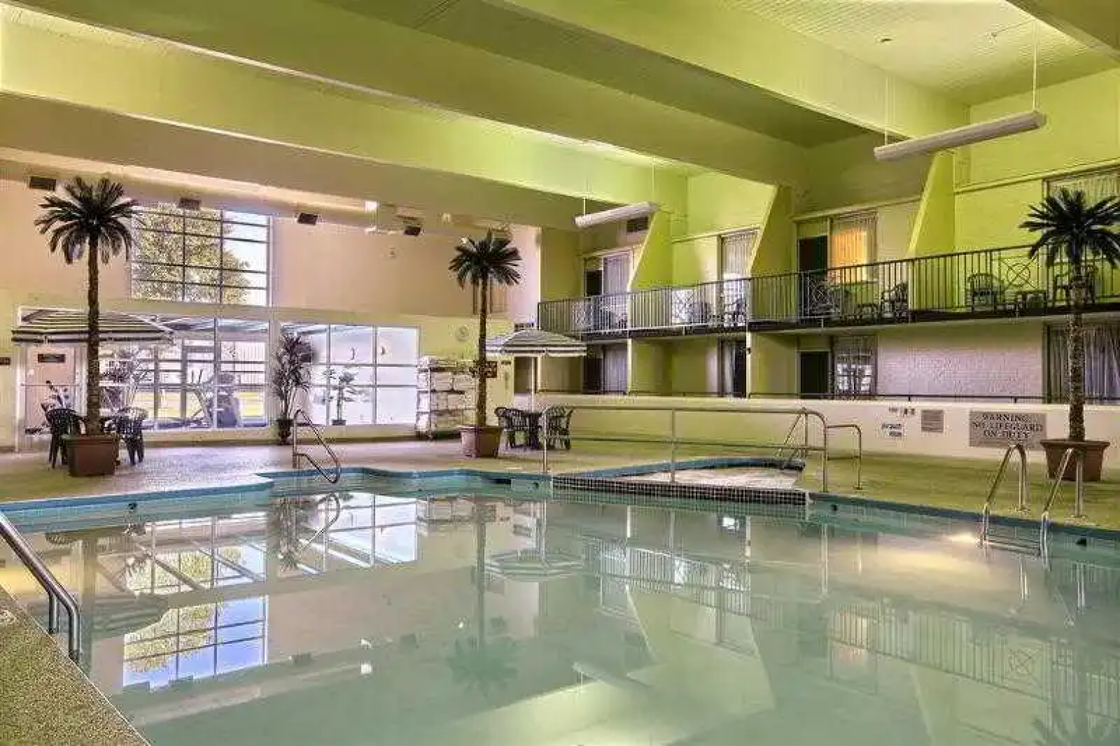 Country Inn & Suites By Carlson, Fergus Falls, Mn