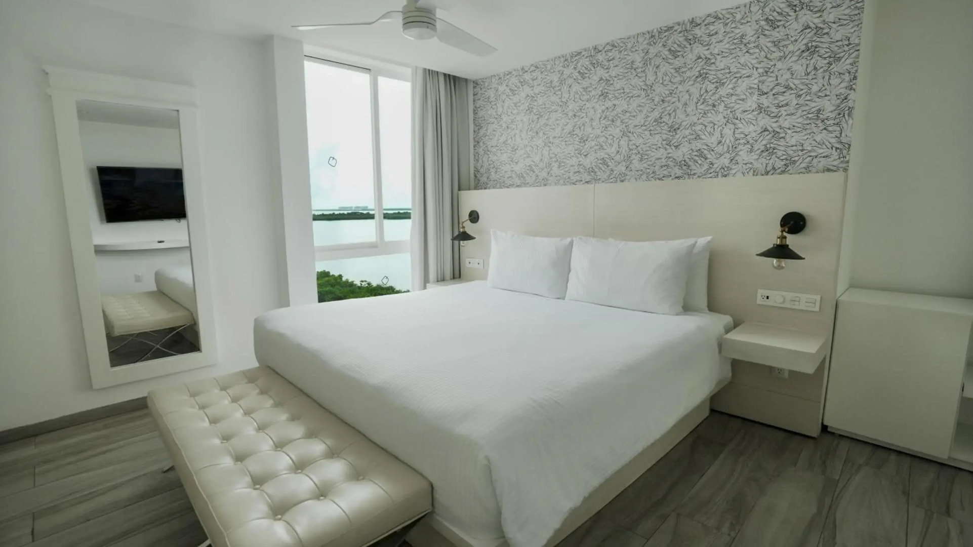 Sofitel Chicago Magnificent Mile