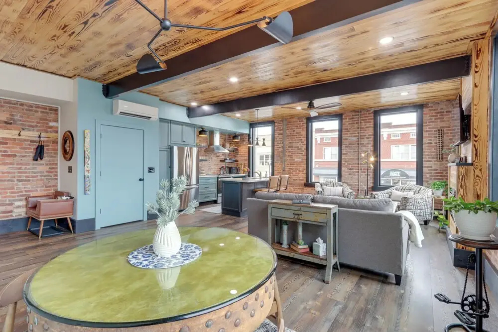 Luxurious Downtown Murphy Vacation Rental Loft!