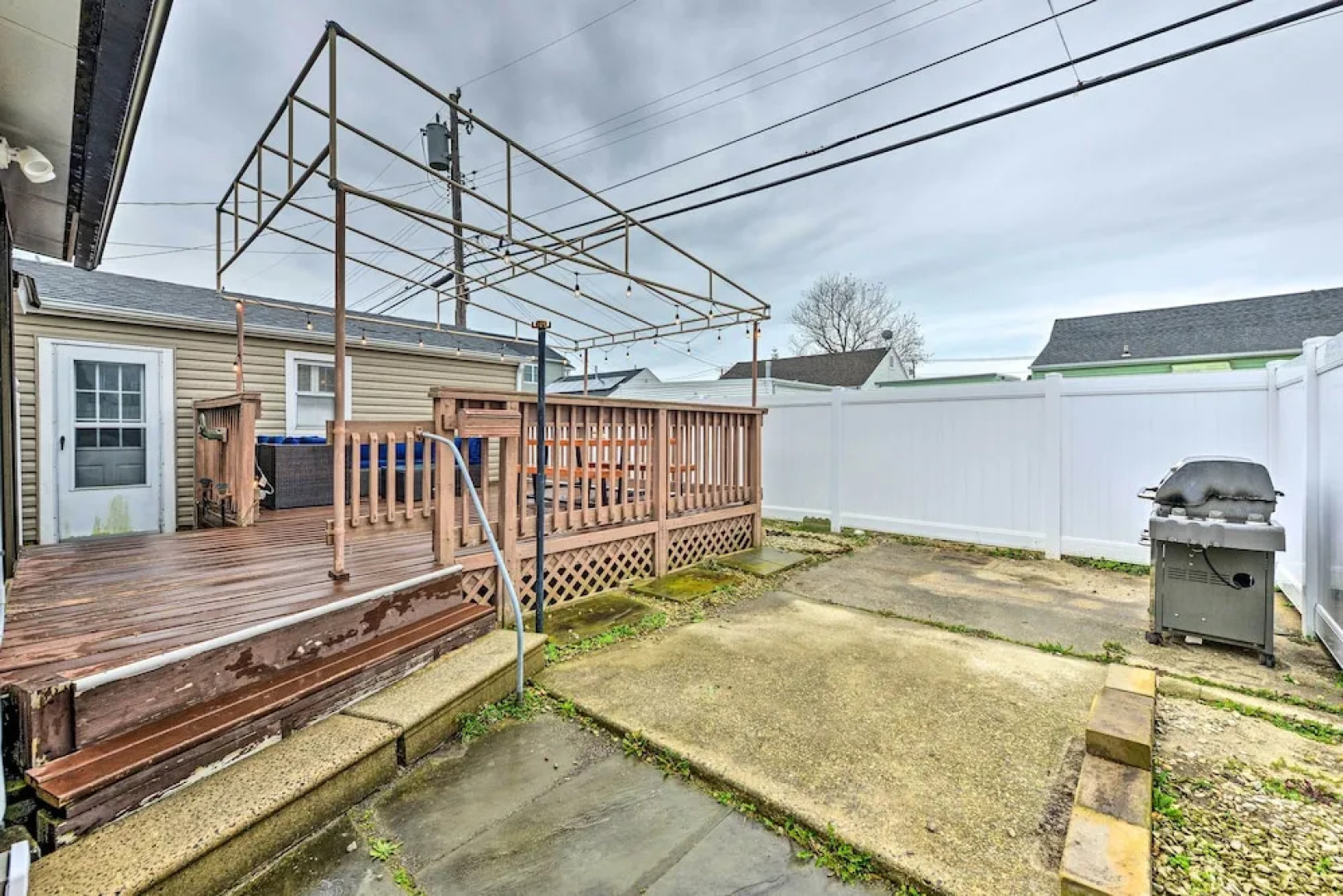 Coastal Brigantine Cottage: Walk to Beaches