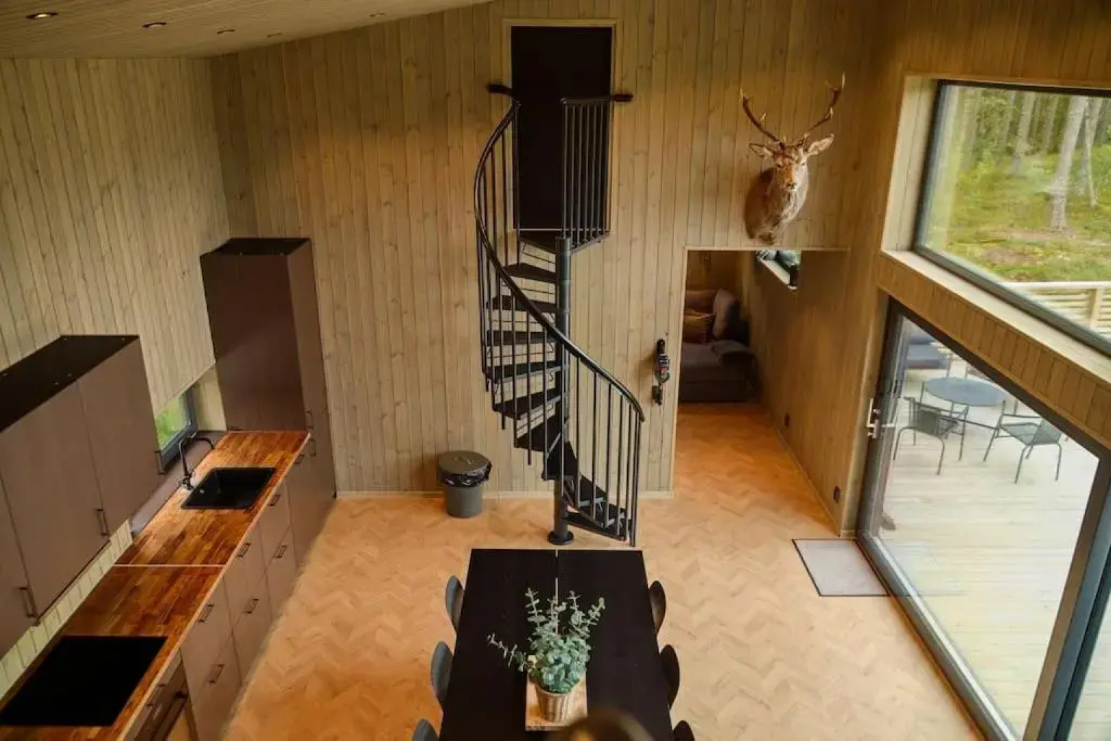 Skogly - Ny stor hytte, Unike Finnskogen