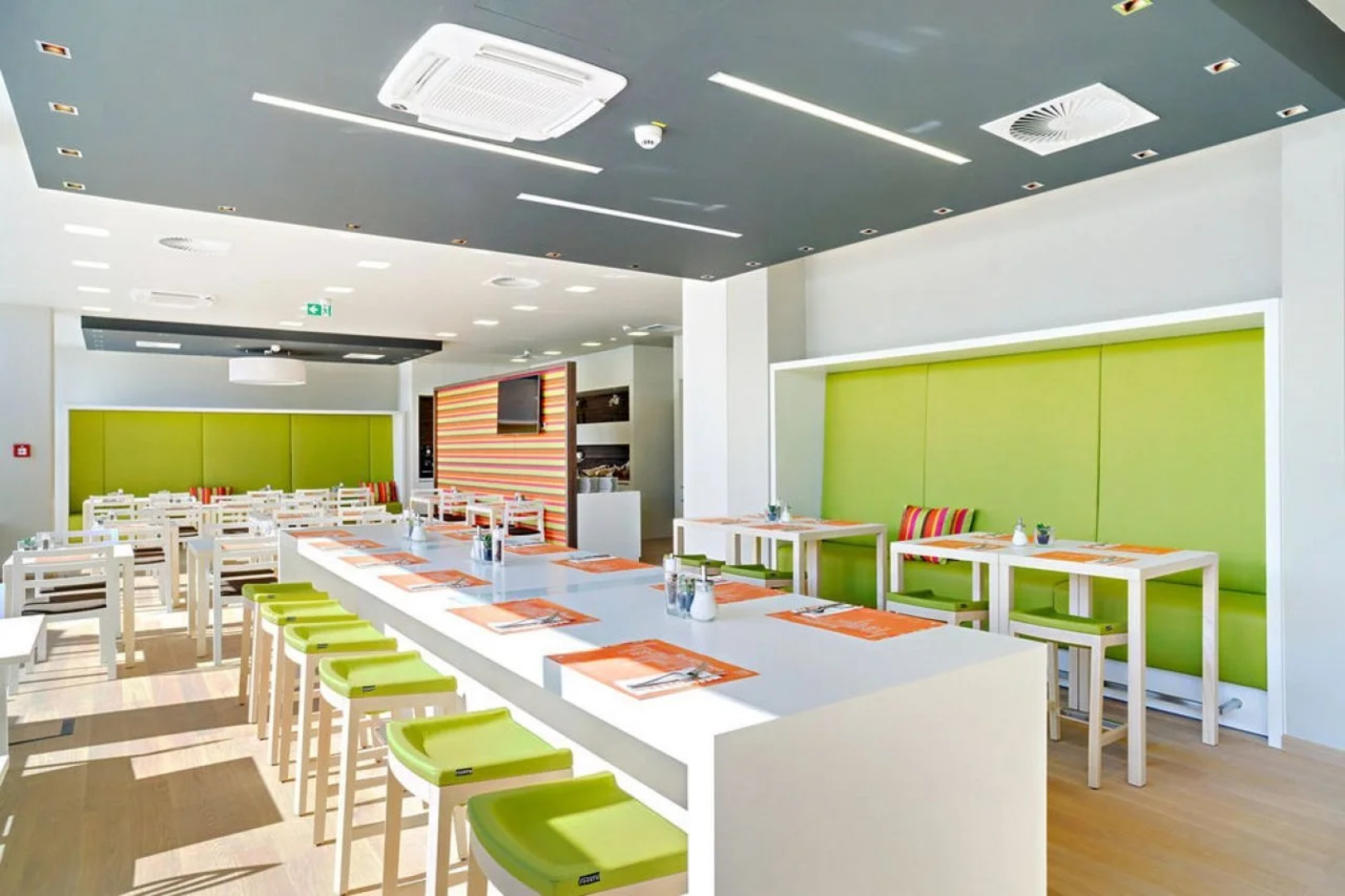 harry’s home München Moosach hotel & apartments