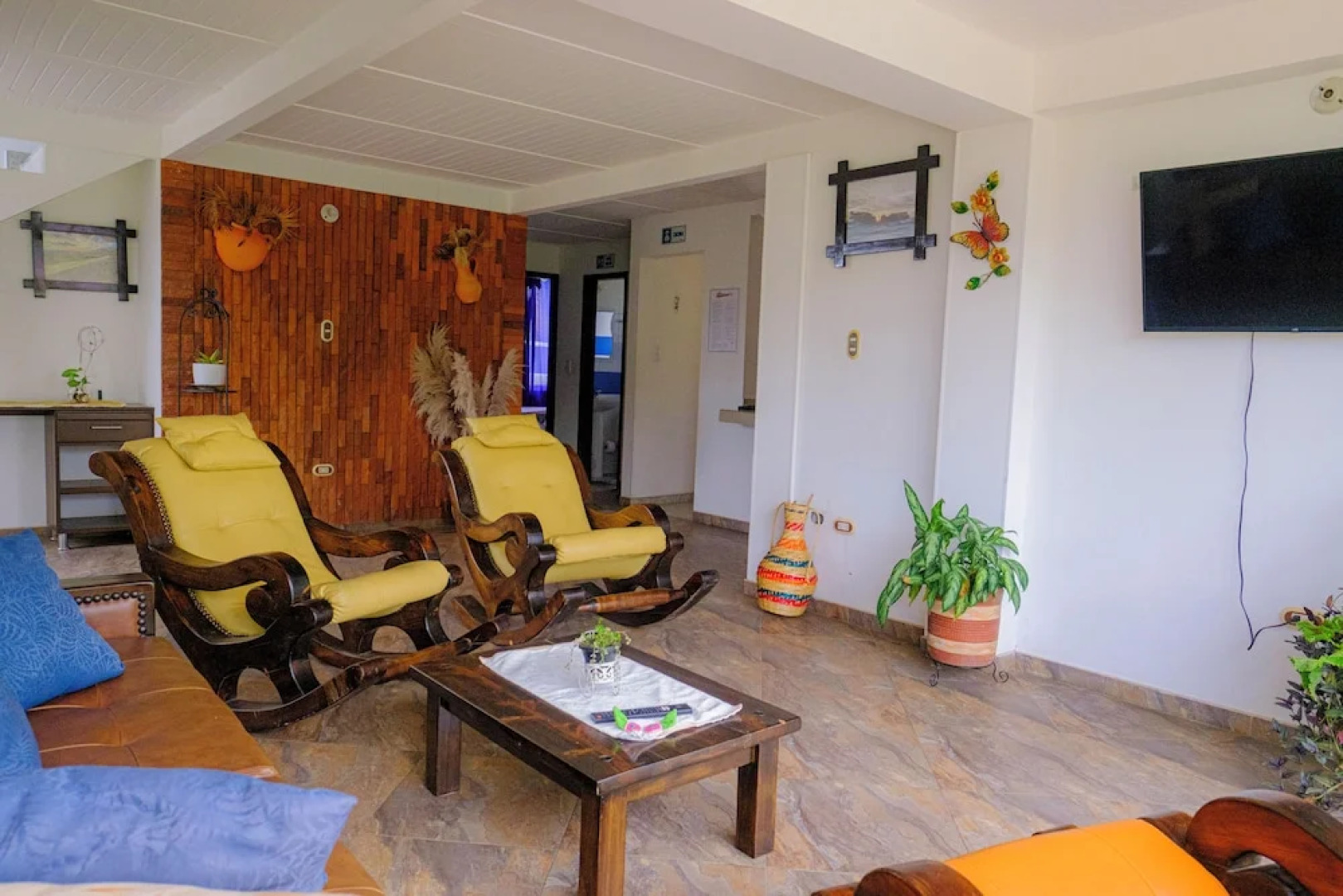 Altos de agua blanca