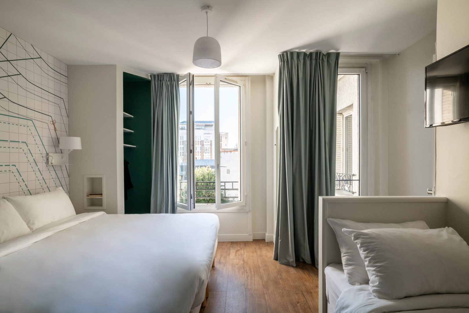 Отель ibis Styles Asnieres Centre