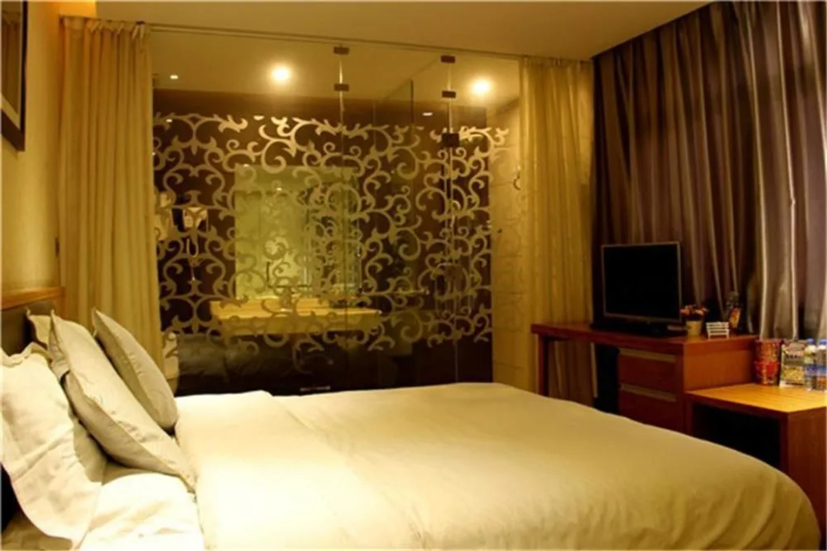 Anxi Luxiang Fashion Hotel