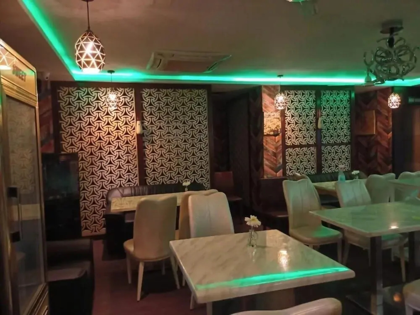Hotel Dwaraka Inn