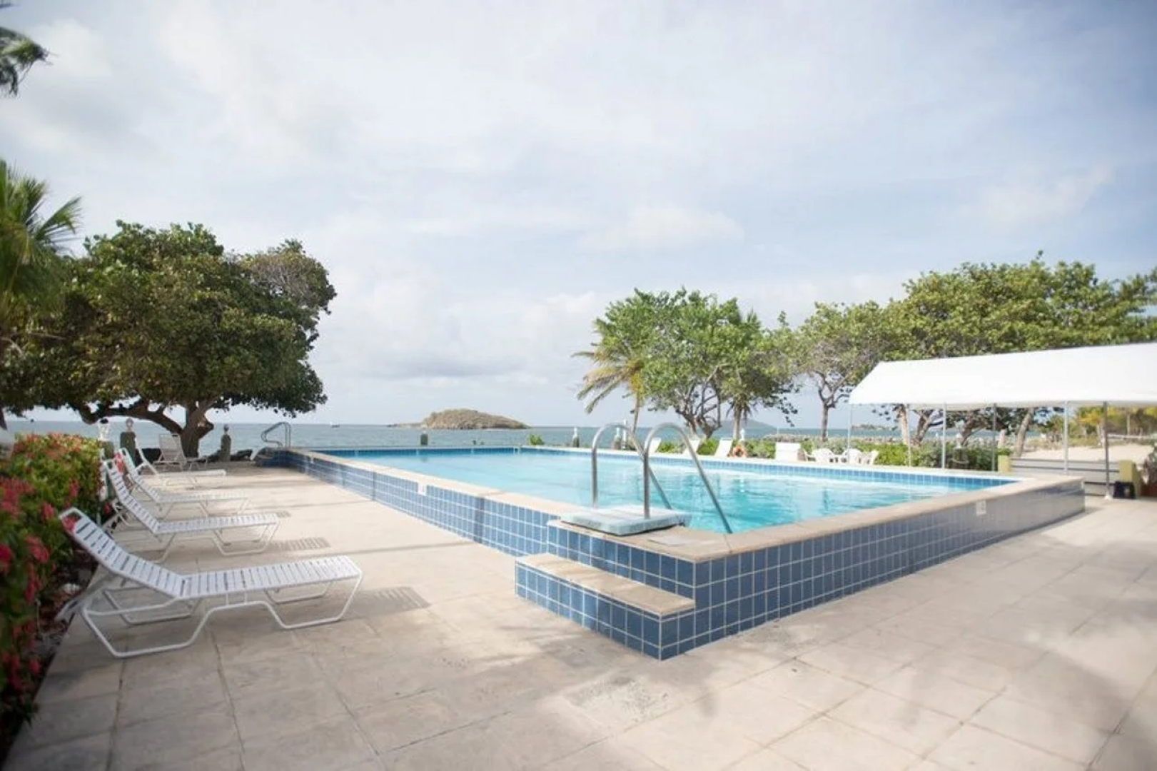 Tamarind Reef Resort Spa & Marina