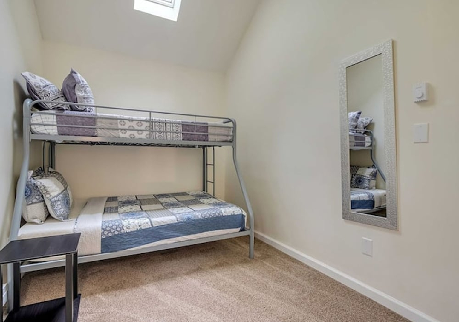 Home near 42 attractions in the Poconos