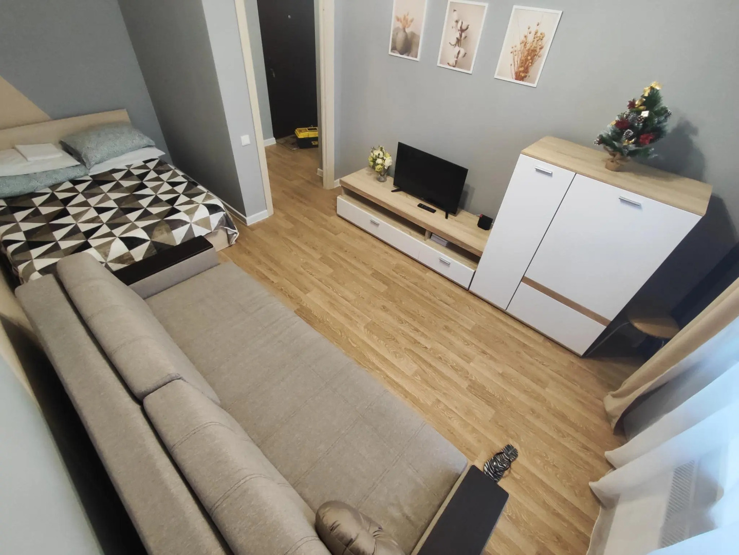 Vgosti Rostov (Вгости Ростов) на проспекте Маршала Жукова