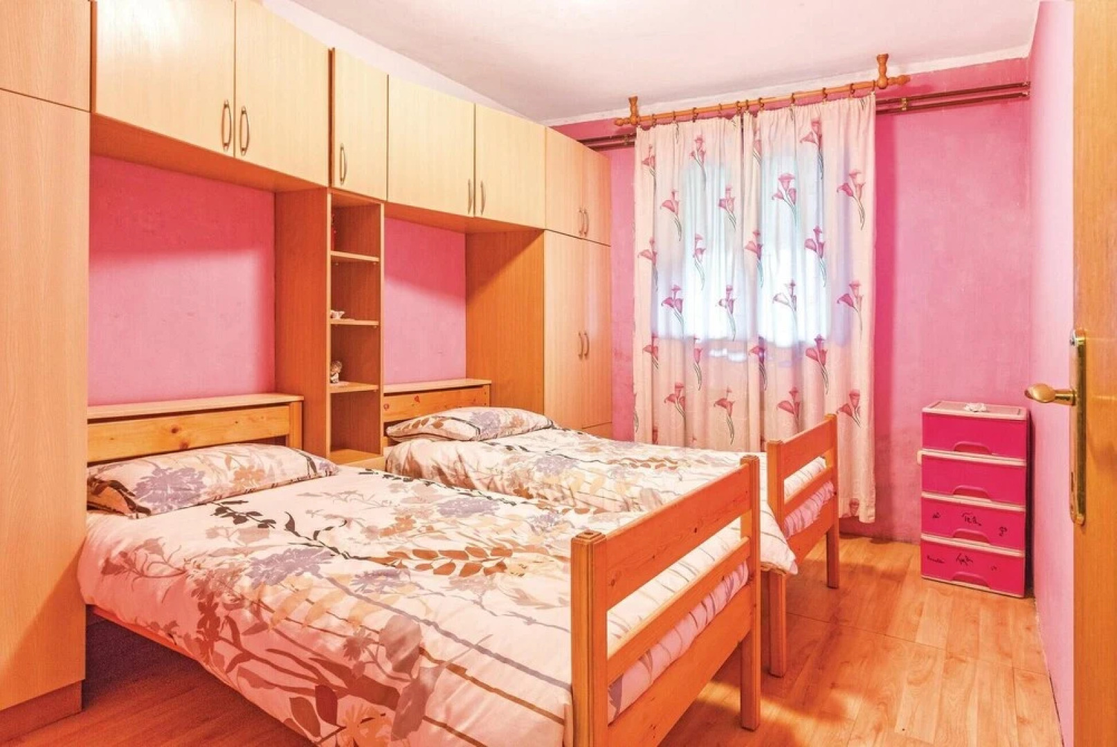 Beautiful Home in Krnica With Wifi and 3 Bedrooms