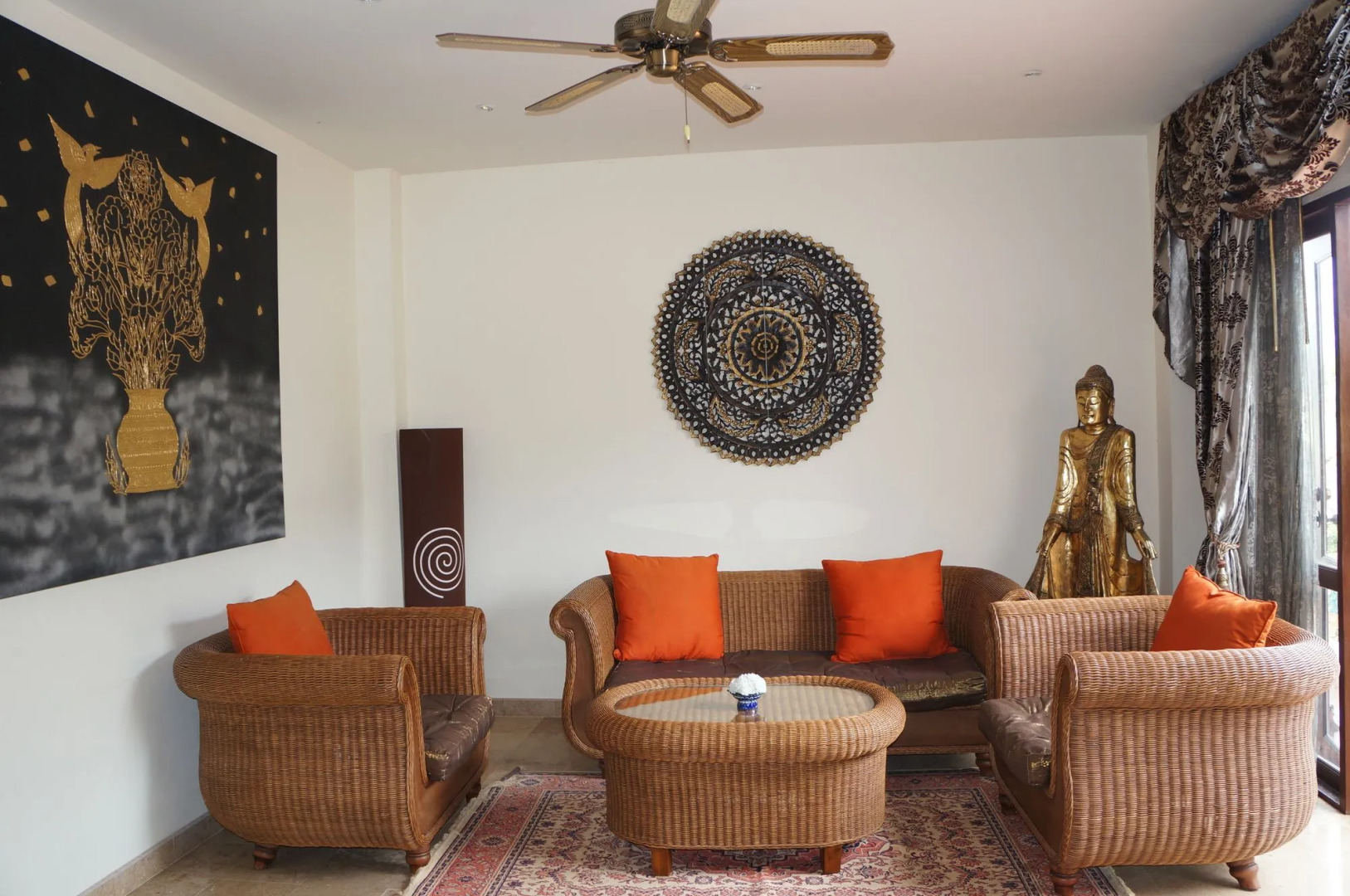 VIP Chain Resort Pool Villa