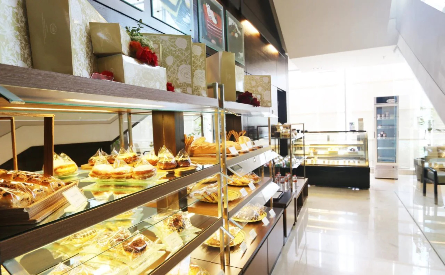 Java Paragon Hotel and Residences