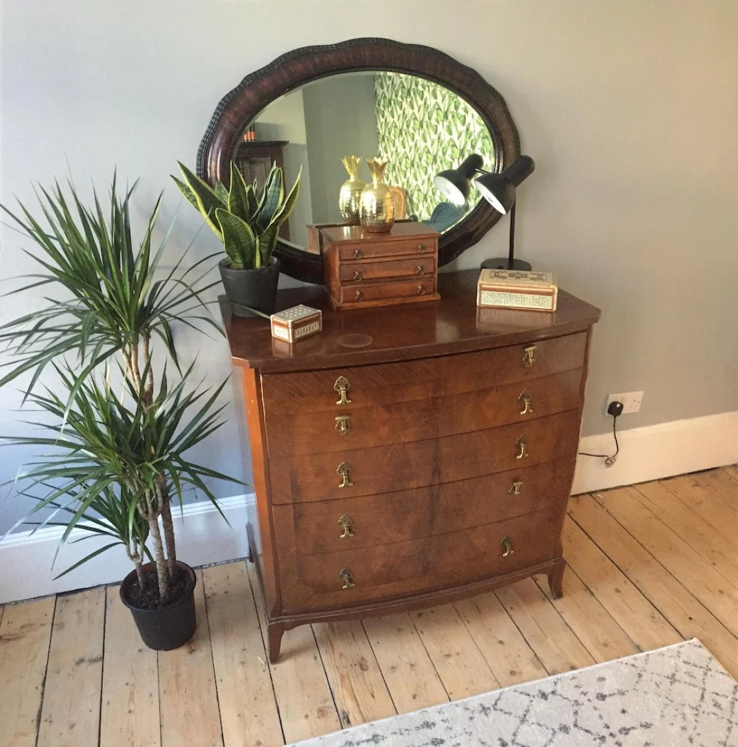 5 bedroom Seaside Townhouse Beautifully Renovated