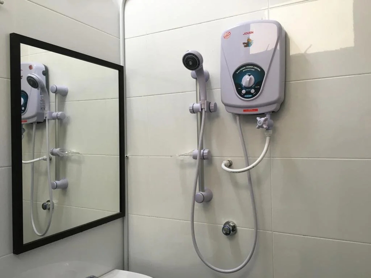 Grand Business Hotel