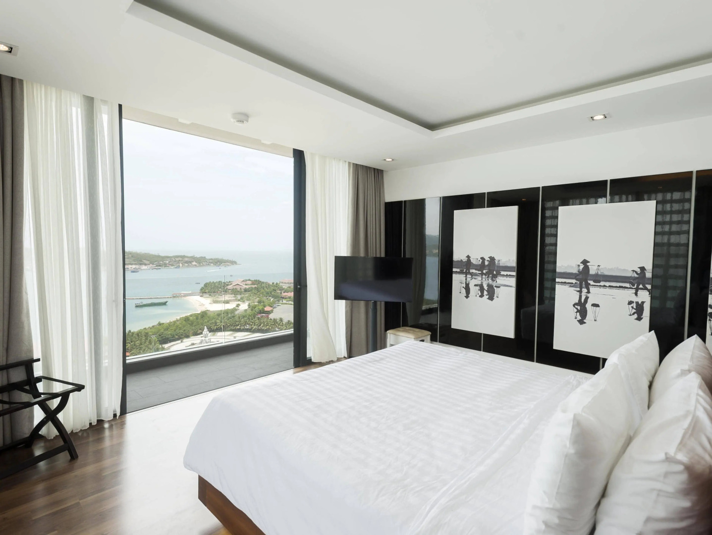 Acqua Villa Nha Trang