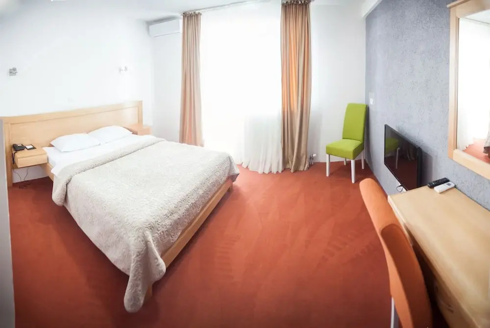 Serdar Small Hotel & Restaurant