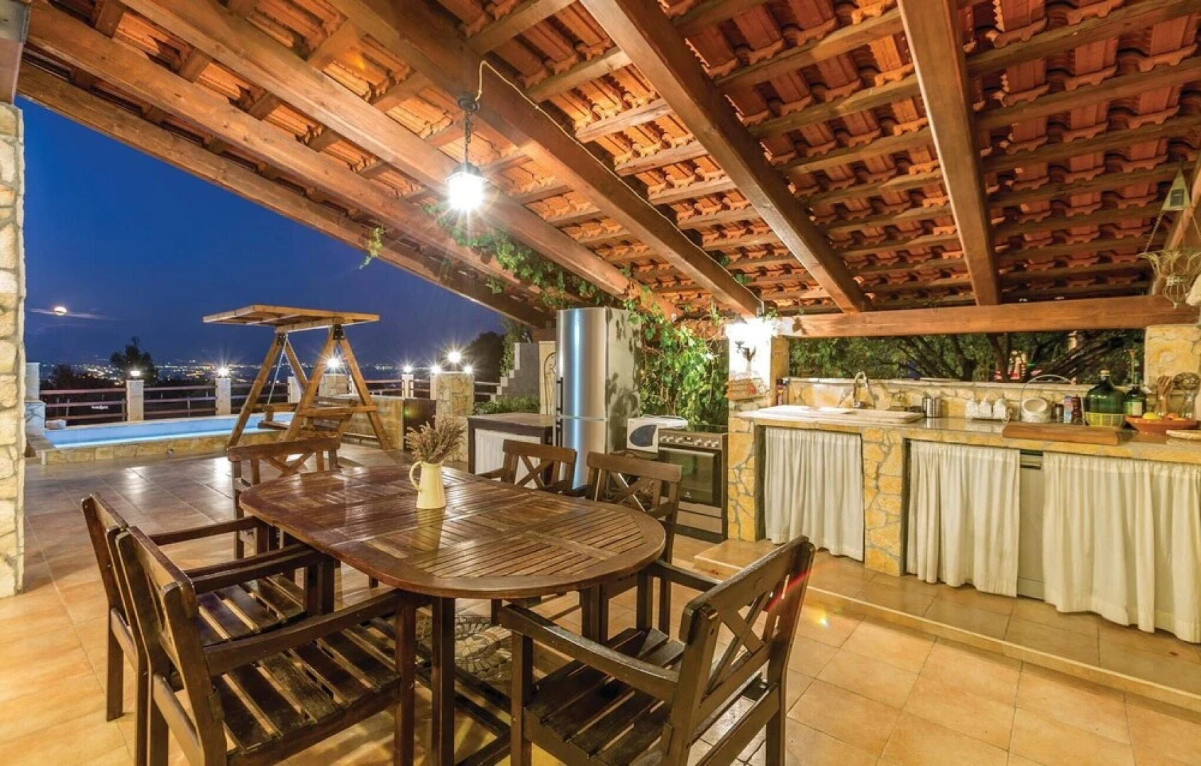 Beautiful Home in Kastel Novi With Wifi and 4 Bedrooms