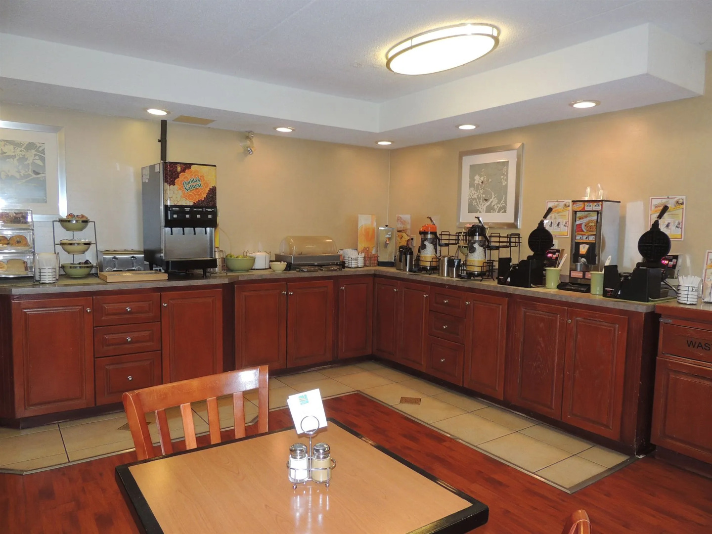 Four Points by Sheraton Hamilton - Stoney Creek