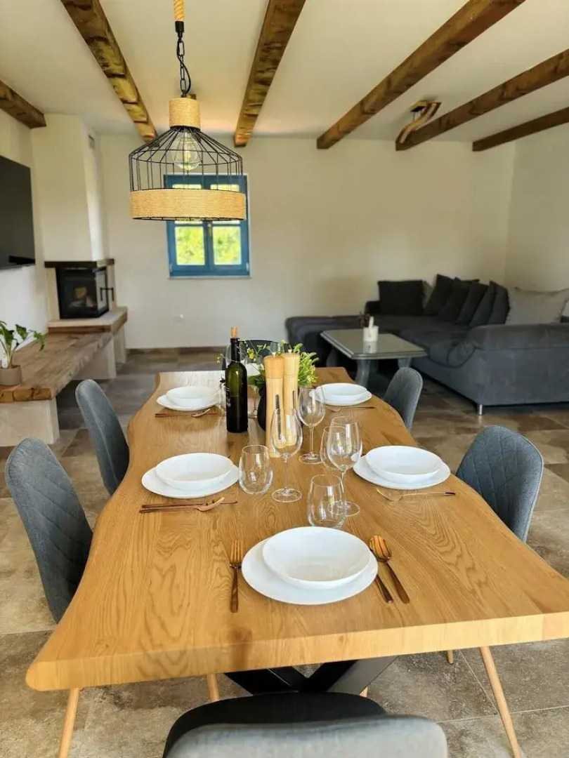 Luxury 5-star Villa With Private Saltwater Pool