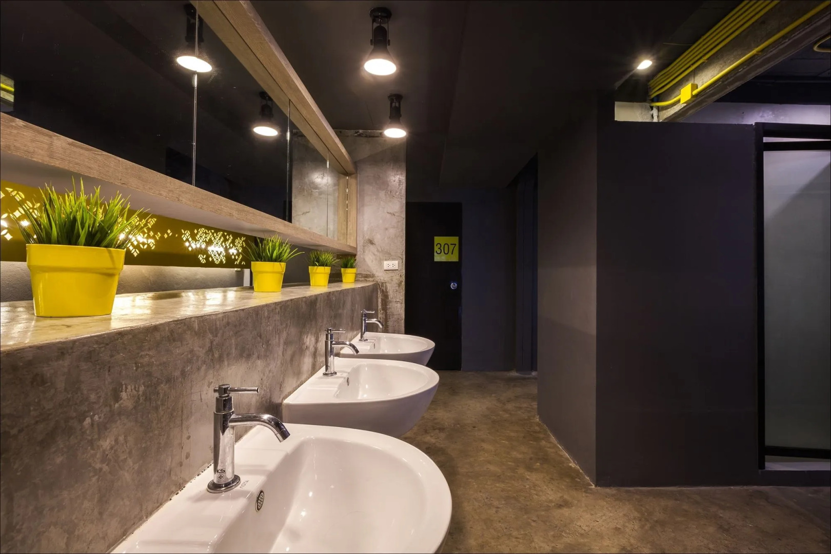 Fulfill Phuket Hostel