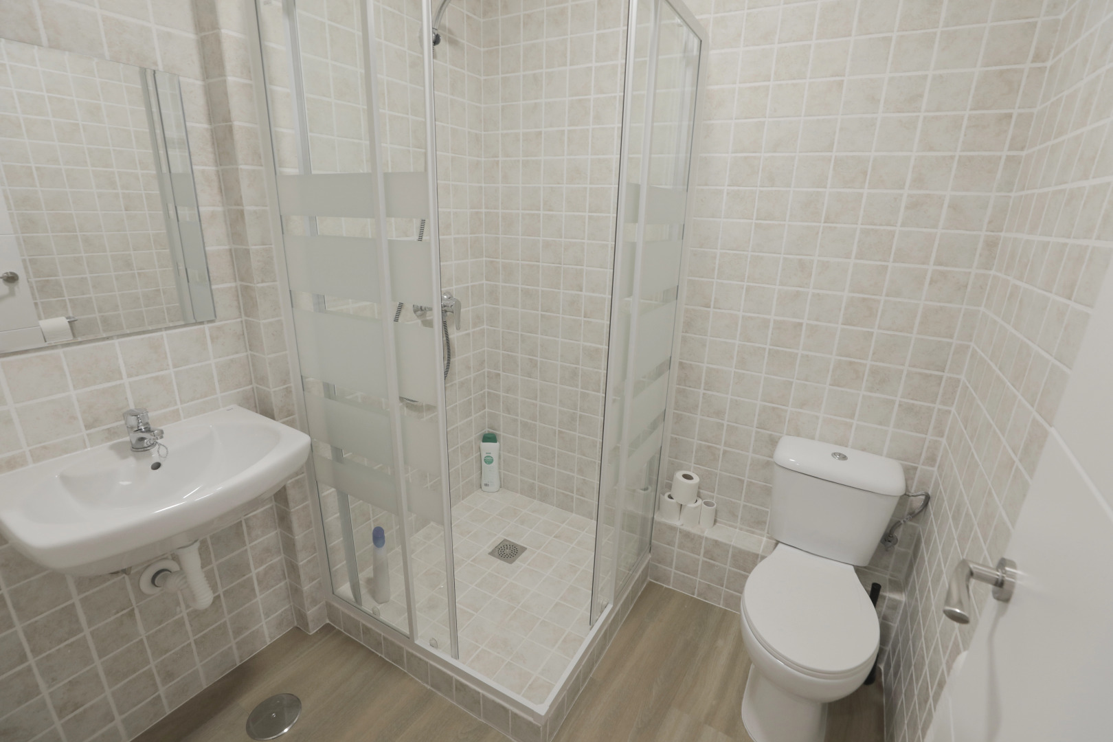 Pensión MYD La Estrella