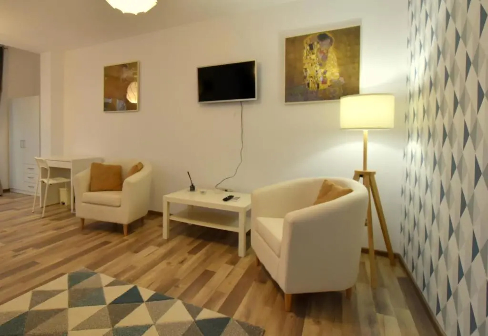 Neferprod Apartments - IS - CAM 05