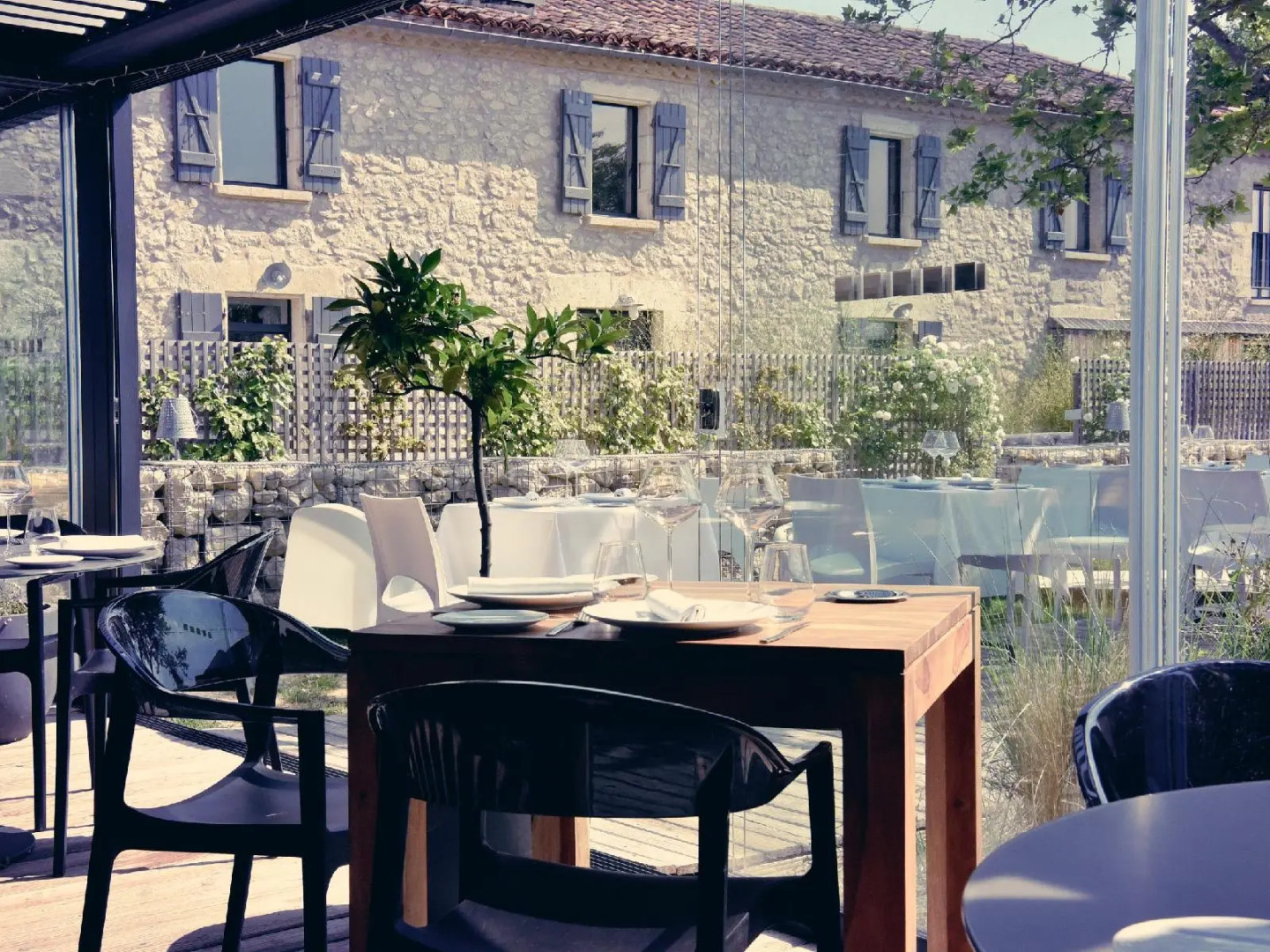 Le Domaine de Baulieu, Singuliers Hotels