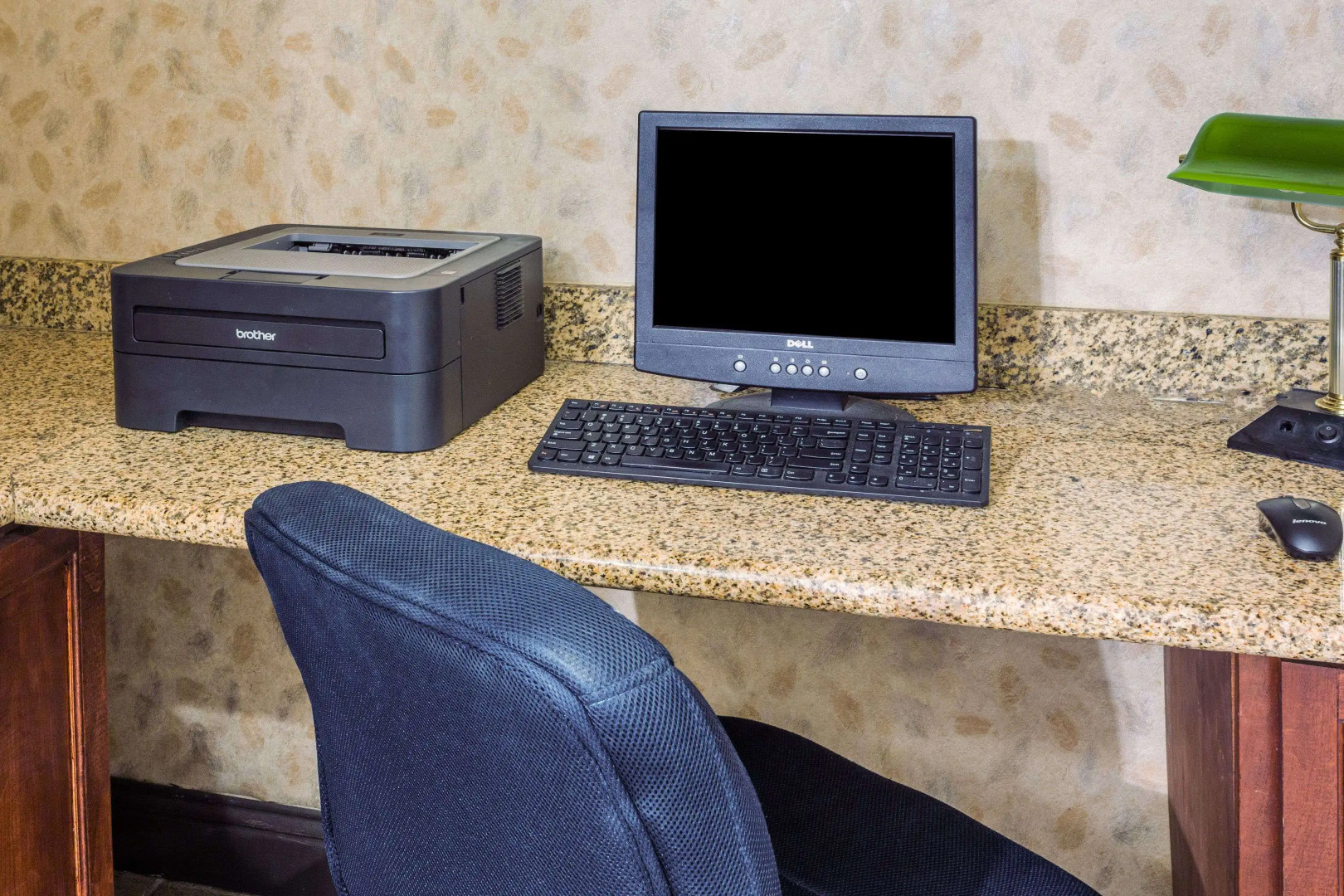 Days Inn & Suites by Wyndham Vancouver