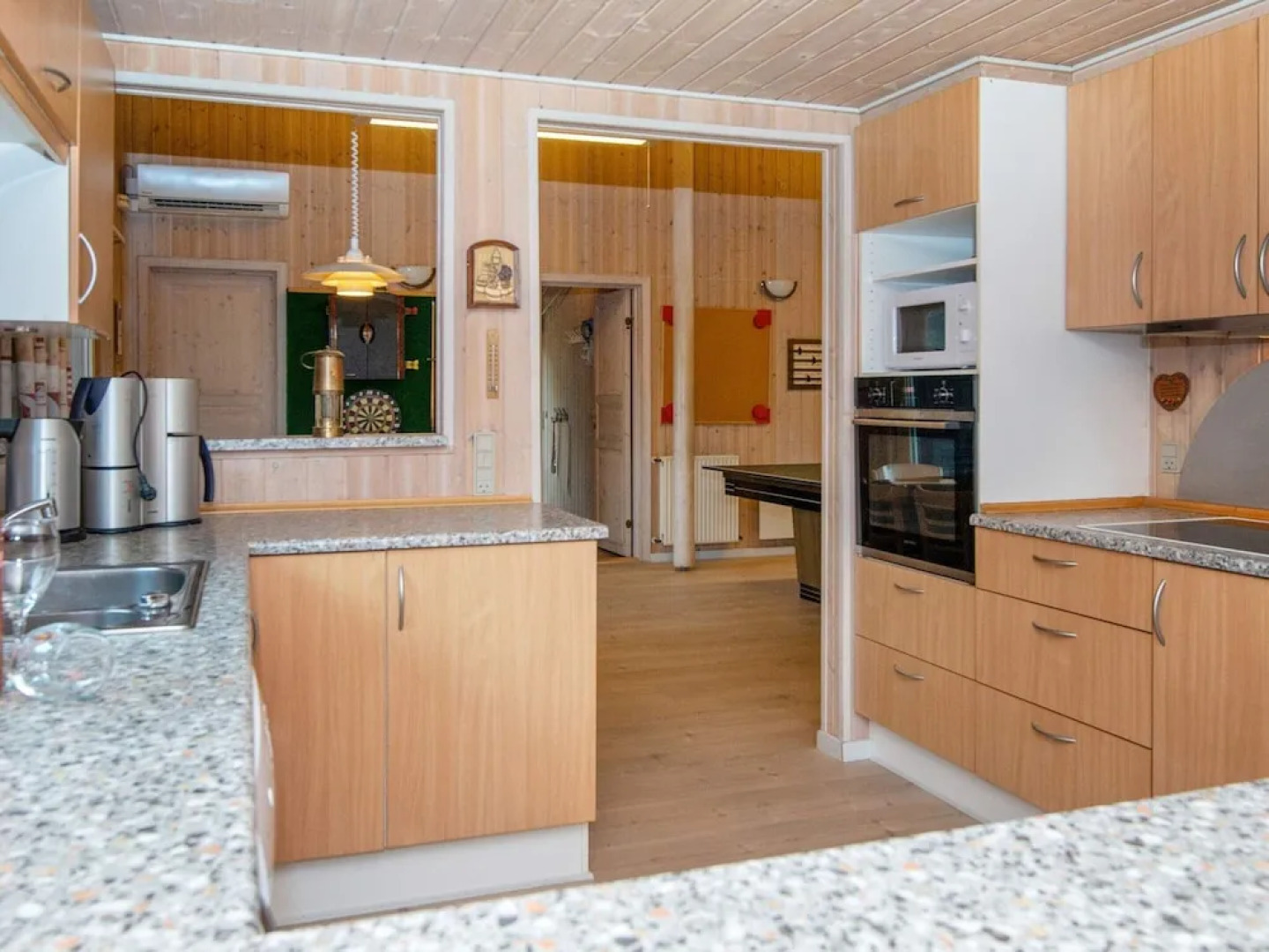 10 Person Holiday Home in Oksbol