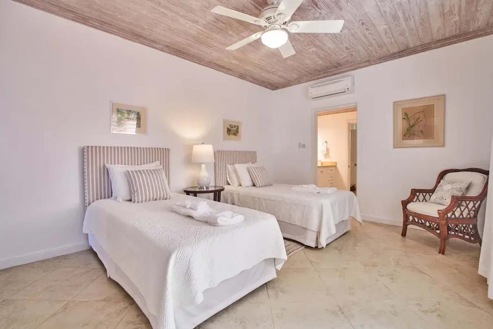 Luxury Beach Front Villa Estate