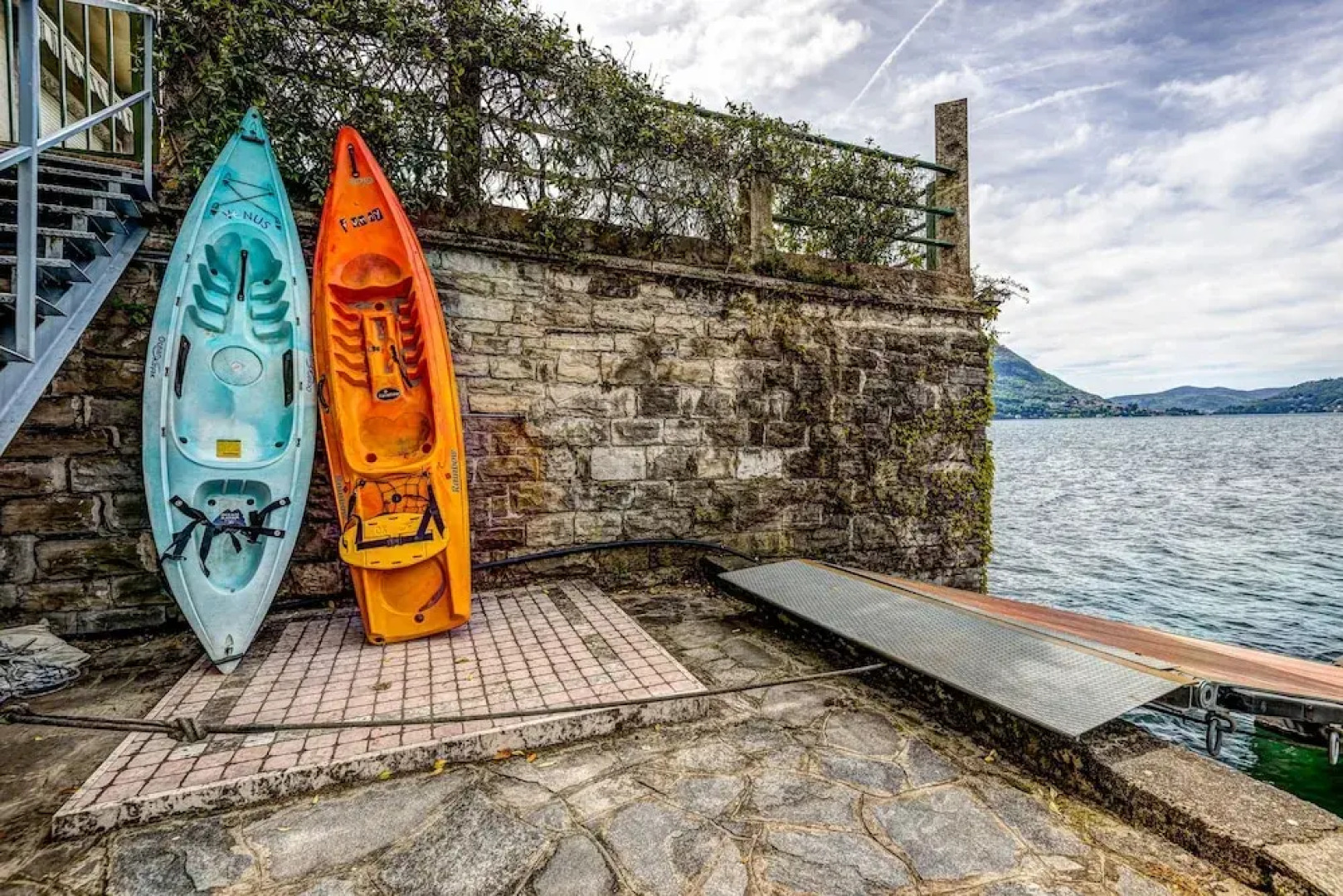 Lake Como Beach Resort and Villas