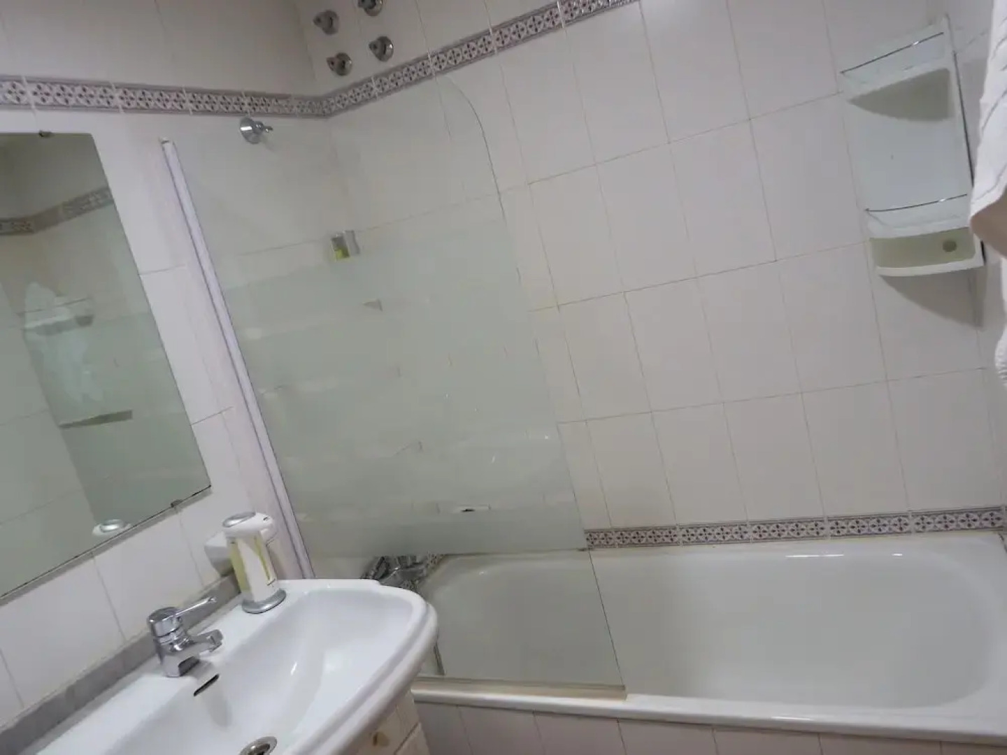 Estupendo Apartamento en Calle Gonzalo Torrente Ballester