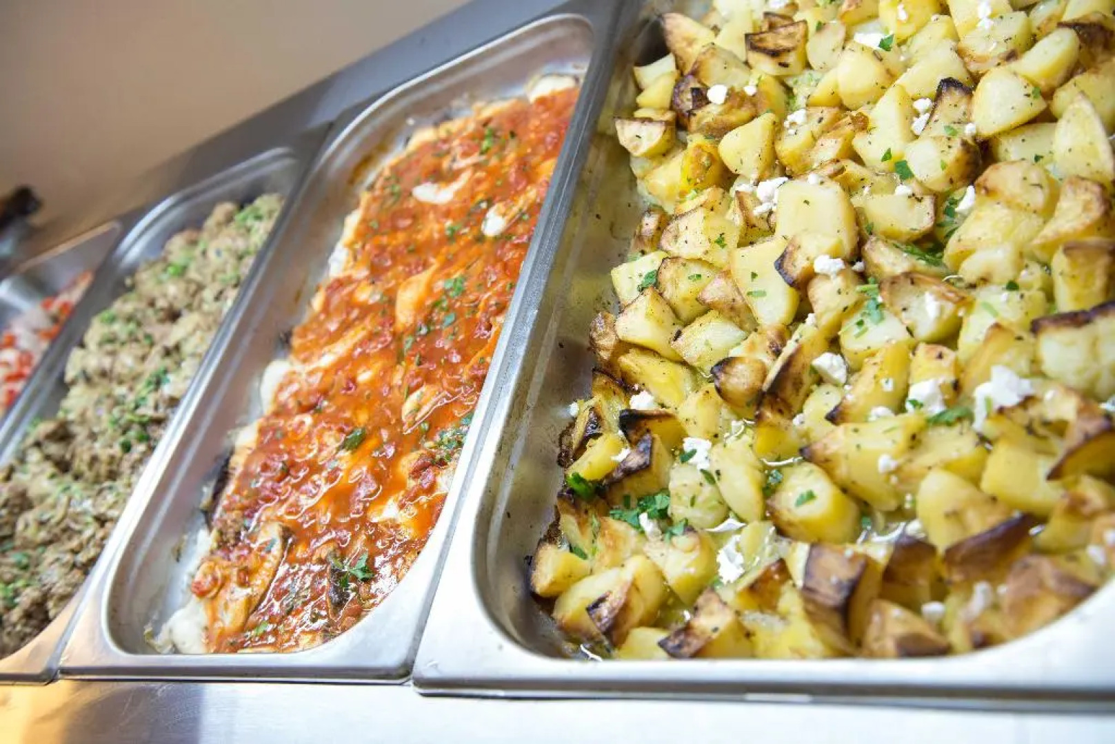 Silver Beach Hotel And Annexe Apartments